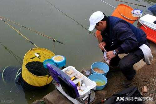 诱鲫鱼最快的窝料配方（自制窝料的材料及比例建议）