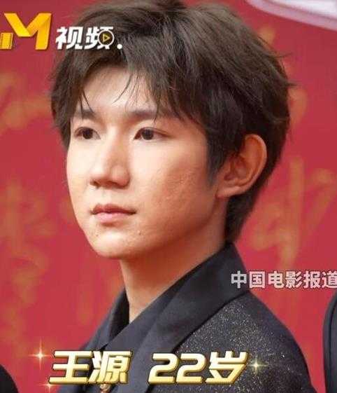 六公主登顶热搜!一下子放出多位男明星去美颜生图