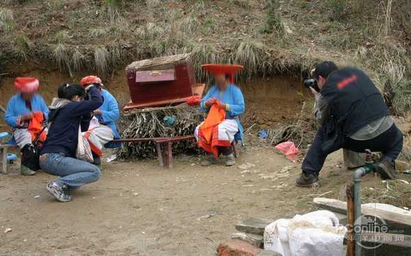 拿单反=摄影师?盘点不文明的拍摄行为