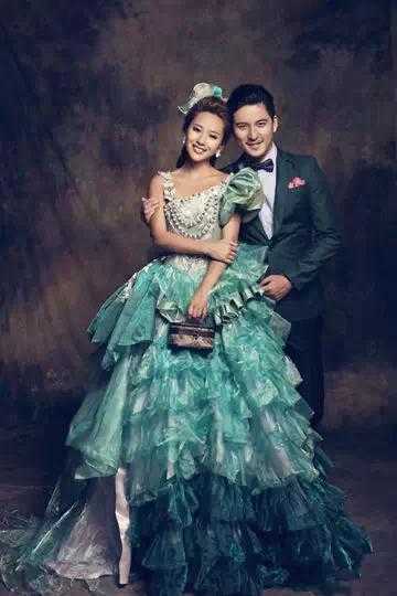 应该选择婚纱影楼还是摄影工作室拍婚纱照?