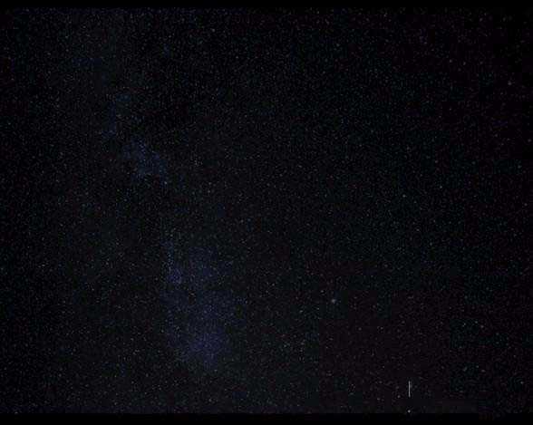 Photoshop中给建筑图片添加真实的烟花效果教程